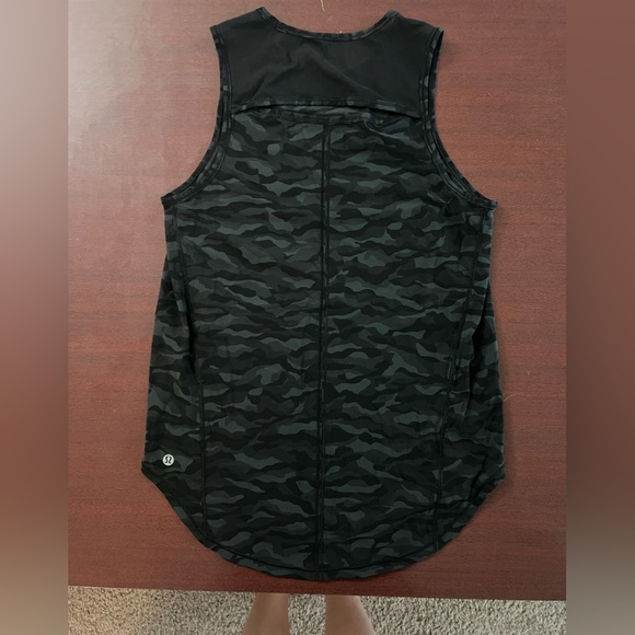 lululemon athletica Black Camo Tank Top - Picture 3 of 6